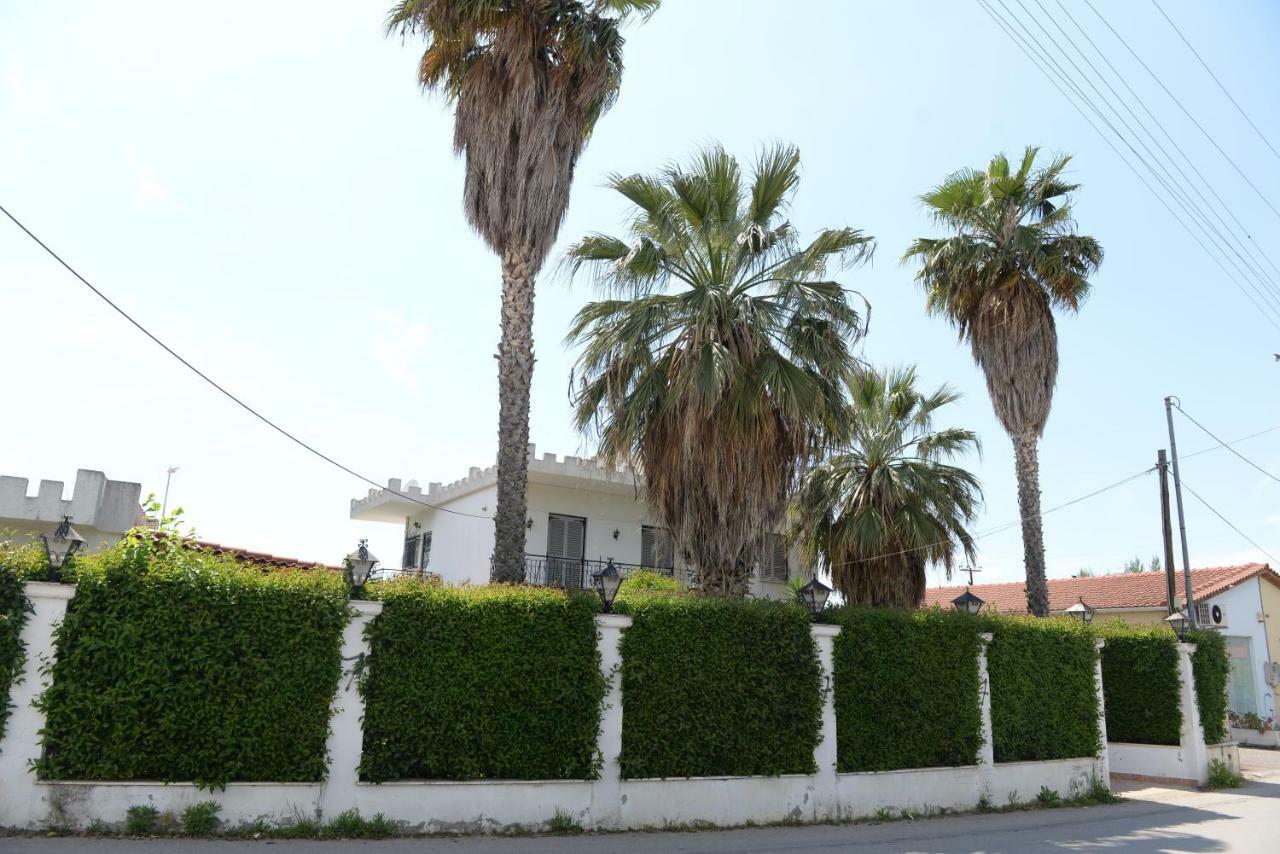 דירות Patras White Castle מראה חיצוני תמונה